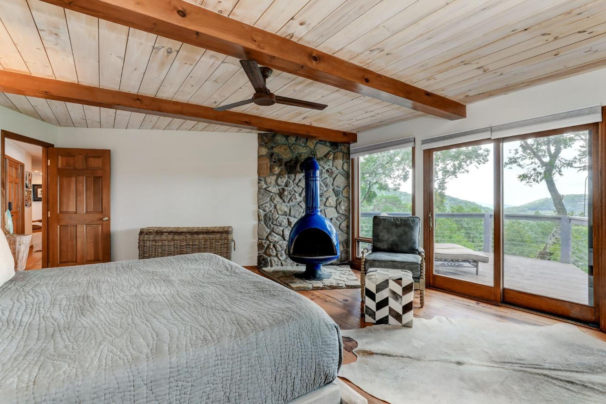 Falken Haus - Relax In Seclusion With Panoramic Lake Views Jasper Exterior foto