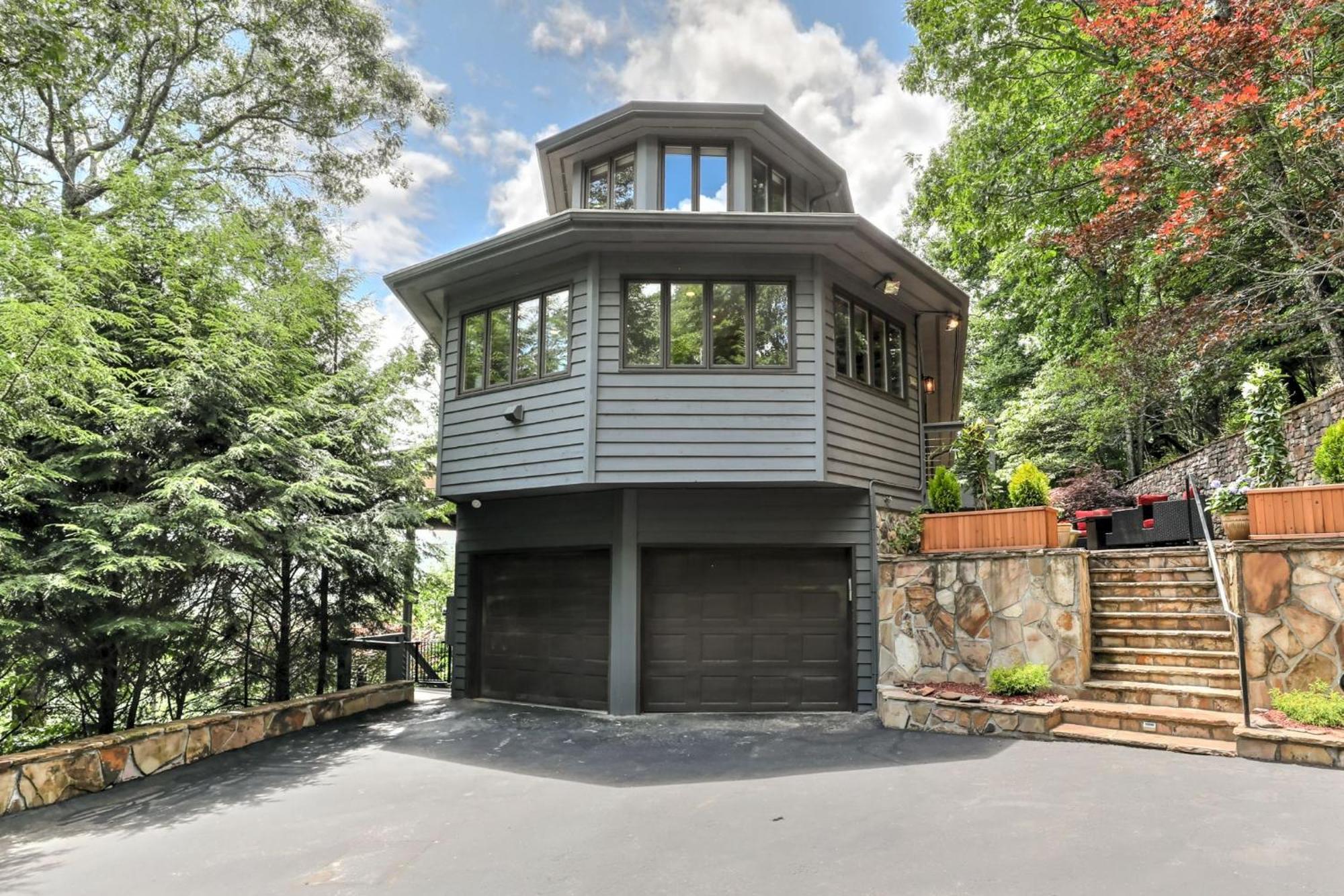 Falken Haus - Relax In Seclusion With Panoramic Lake Views Jasper Exterior foto